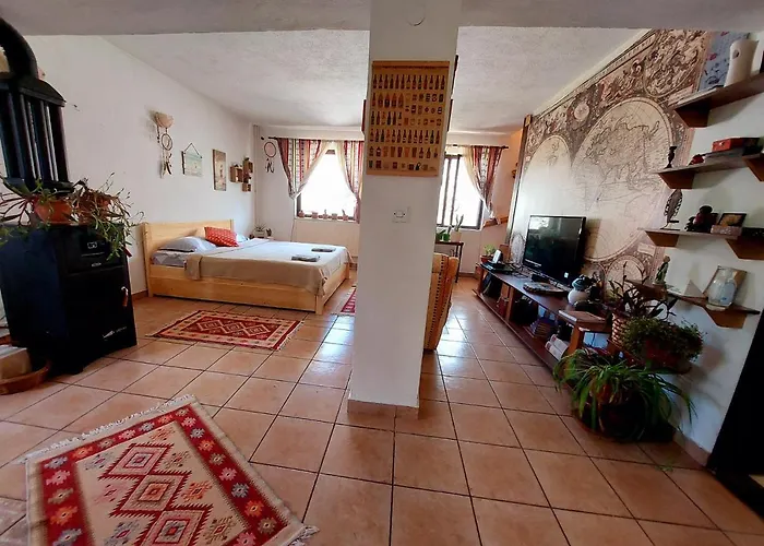 - Sleeps 2 - Balcony - Pets Ok Apartman Szkopje